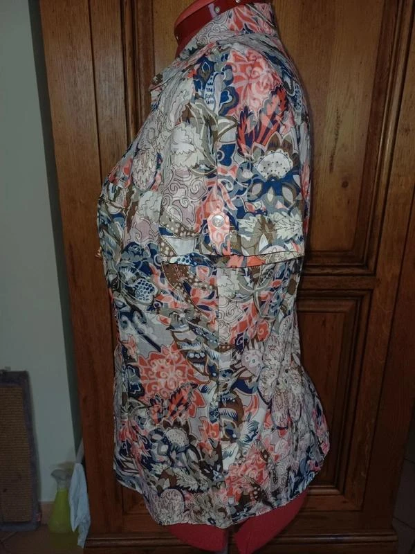 Bloemenblouse maat 42 – photo 4